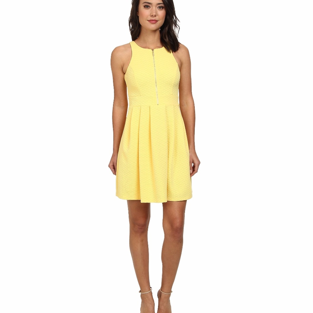 Jessica Simpson Yellow Zipper Fit And Flare Sleeve